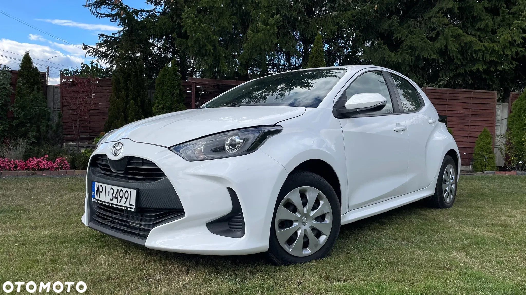Toyota Yaris 1.0 Active - 1