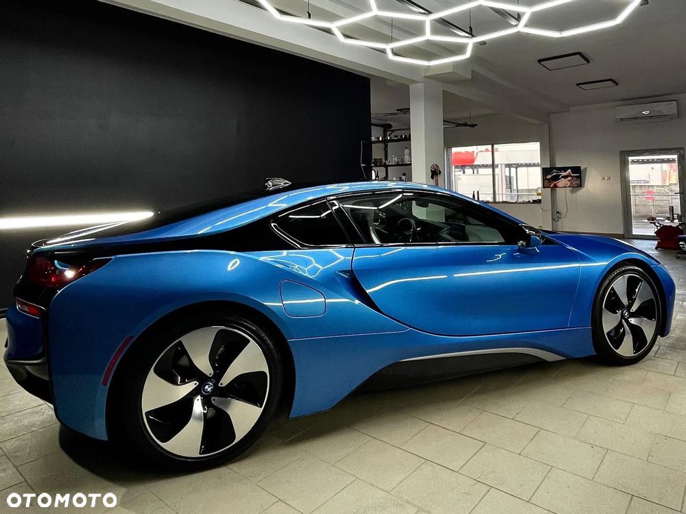 BMW i8 Standard - 17