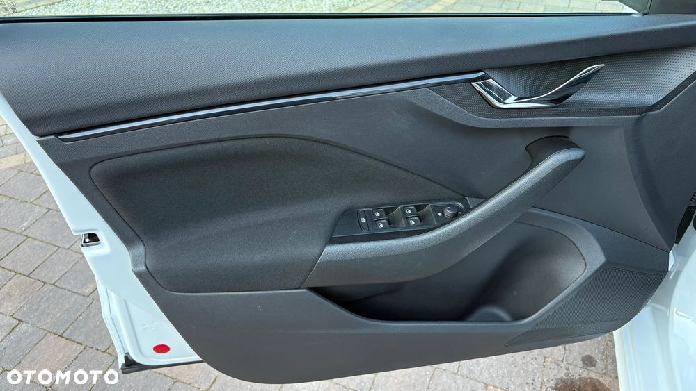 Skoda Kamiq 1.0 TSI Ambition DSG - 38