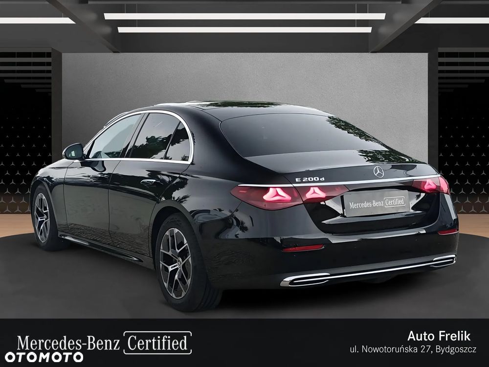 Mercedes-Benz Klasa E 200 d 9G-TRONIC Edition AVANTGARDE - 3