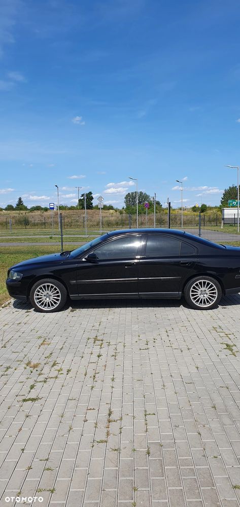 Volvo S60 2.4 D5 - 12