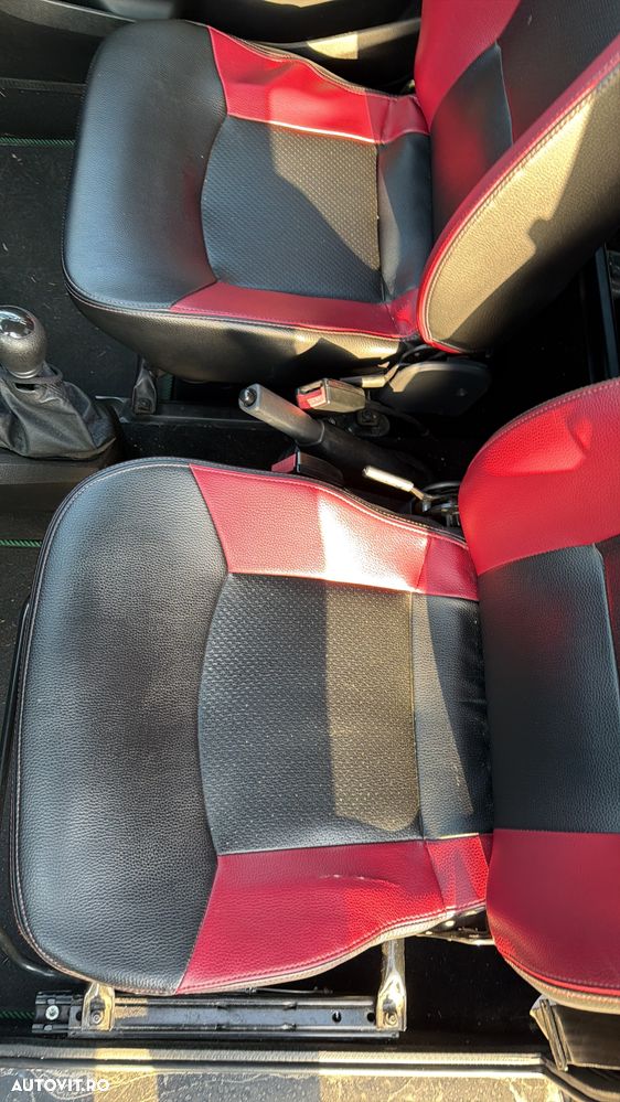 Aixam Crossover - 17