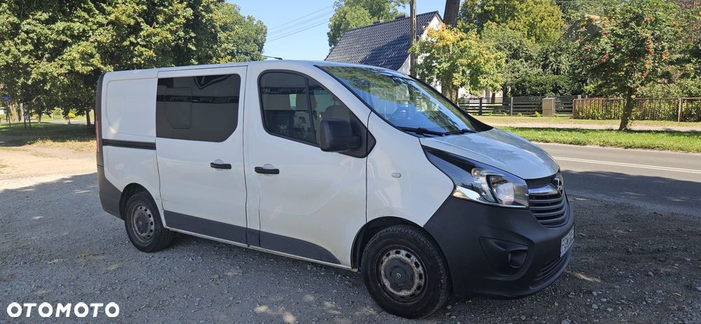 Opel Vivaro - 1
