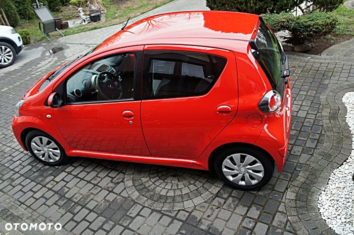 Toyota Aygo CoolRed - 23