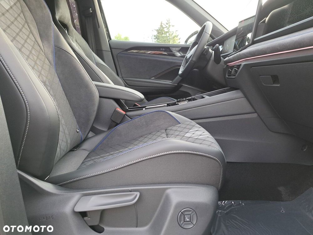 Volkswagen Tayron 2.0 TSI 4Mot R-Line Plus DSG - 28
