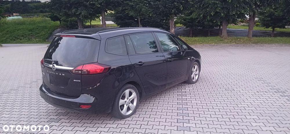 Opel Zafira 2.0 CDTI Cosmo EcoFLEX S&S - 2