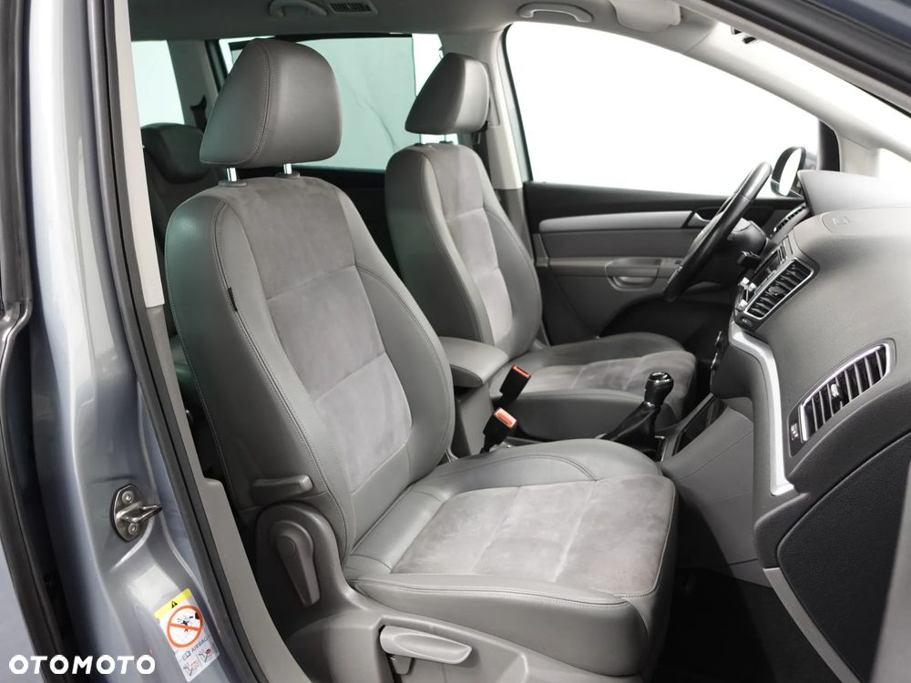 Volkswagen Sharan 2.0 TDI 4Motion BlueMotion Technology Highline - 28