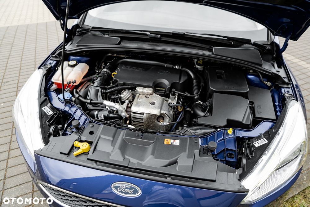 Ford Focus 1.0 EcoBoost Trend - 39