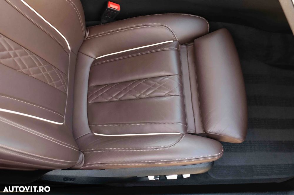 BMW Seria 5 530e xDrive Aut. Luxury Line - 16