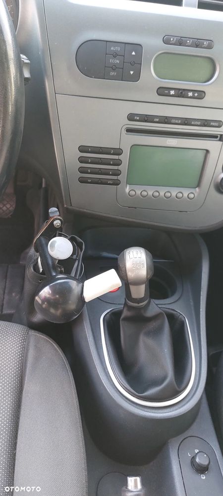 Seat Leon 2.0 FSI Stylance - 25