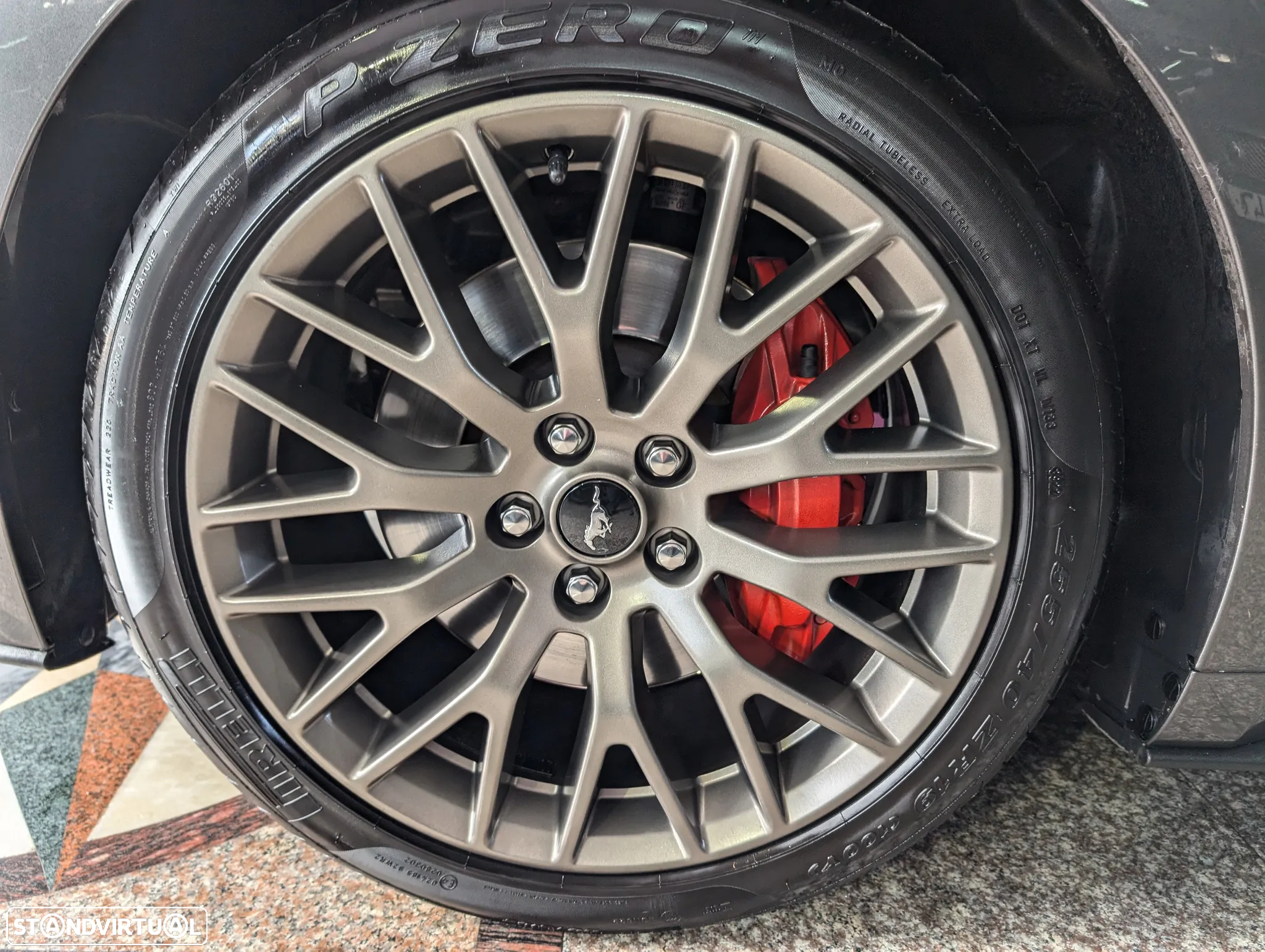 Ford Mustang Cabrio 2.3 Eco Boost - 23