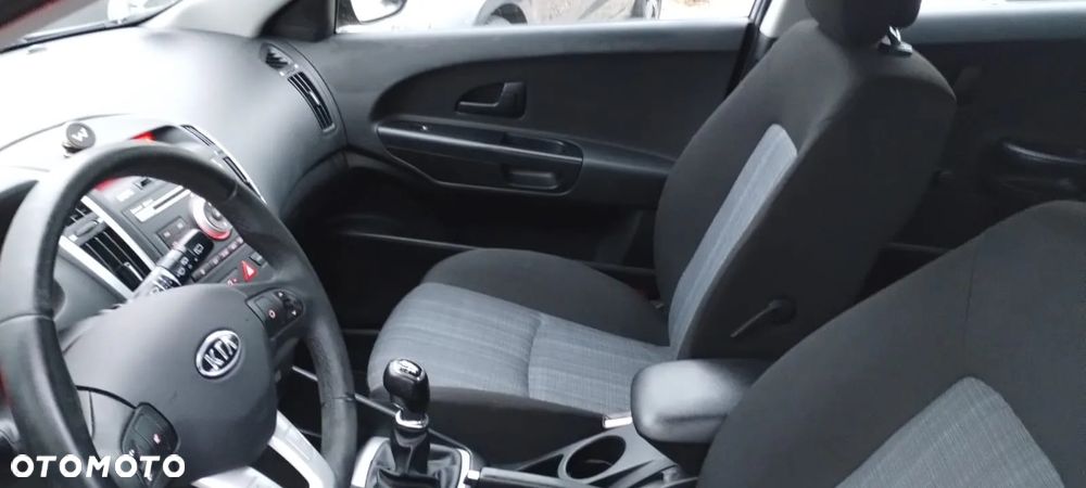 Kia Ceed 1.4 CVVT Vision - 22