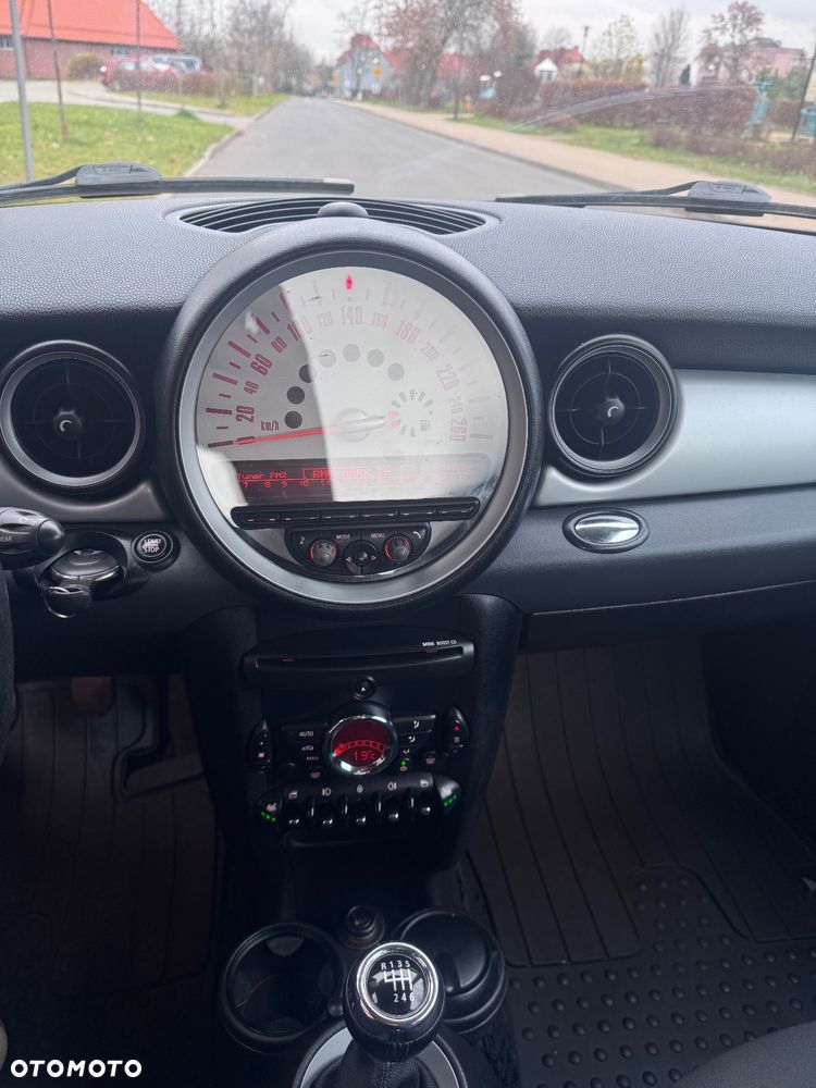 MINI ONE Baker Street - 19