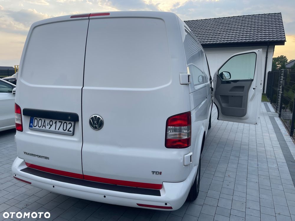 Volkswagen T5 LONG - 16
