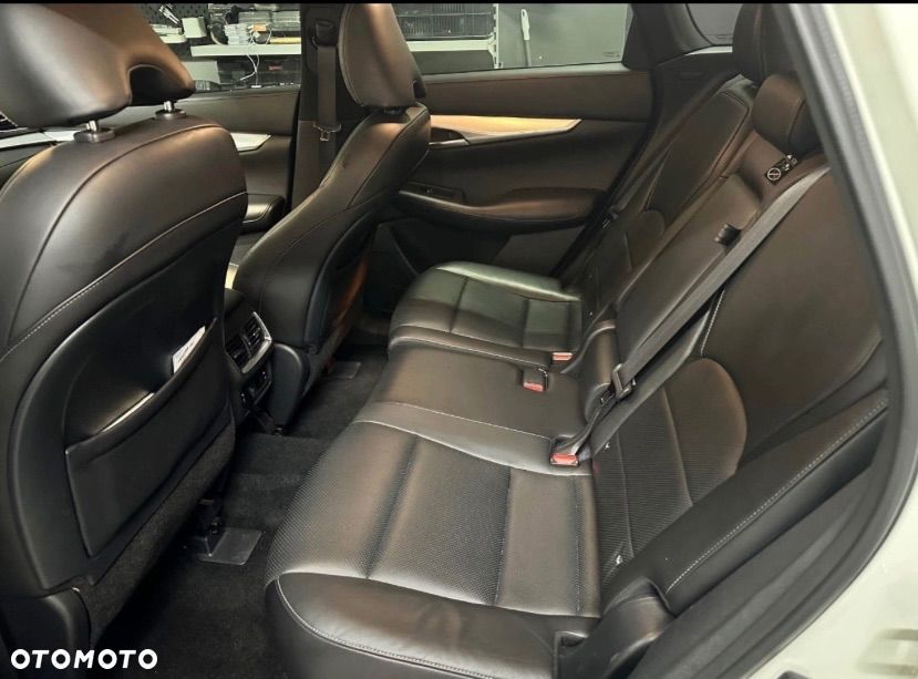Infiniti QX50 - 8