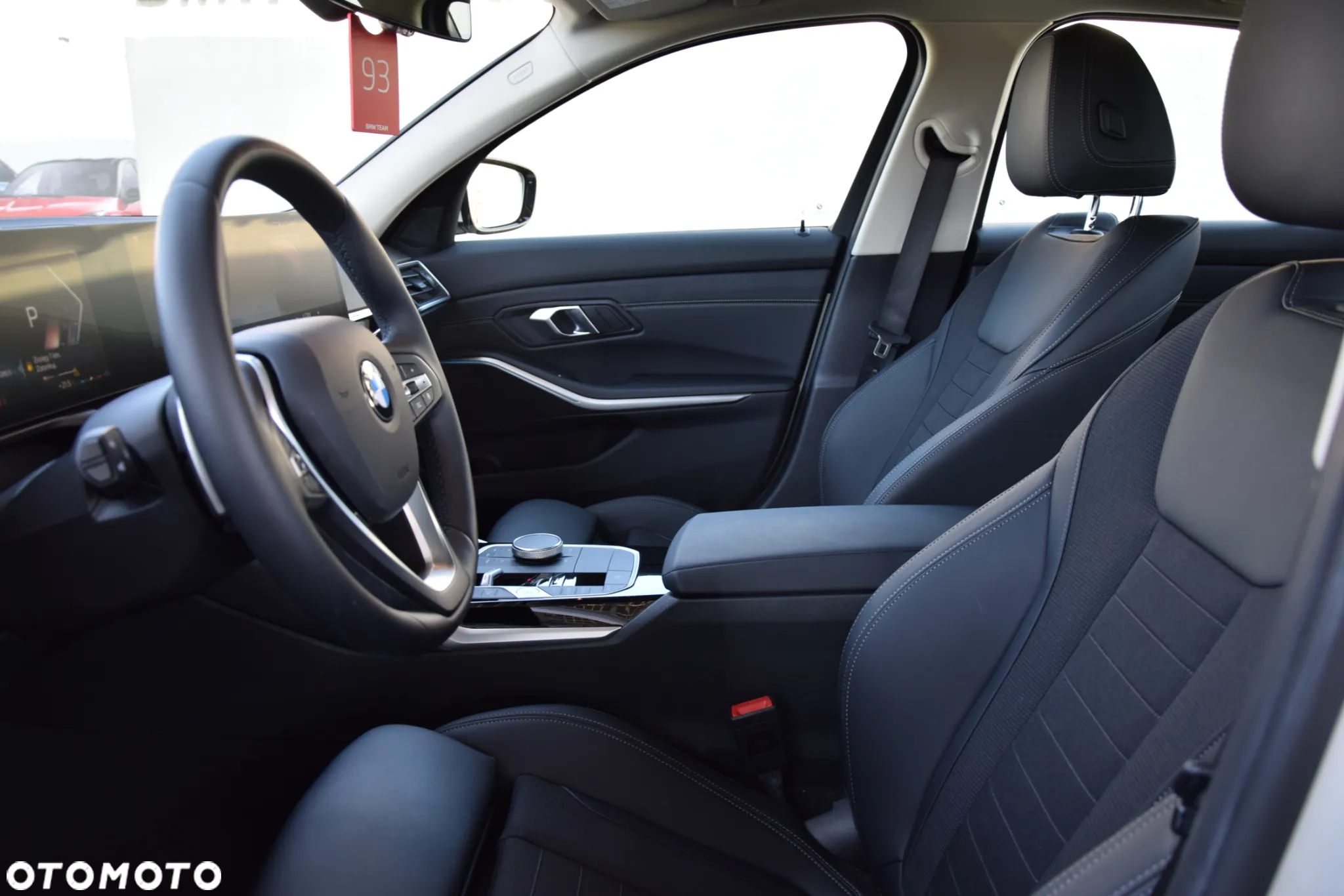 BMW Seria 3 320i Advantage - 17