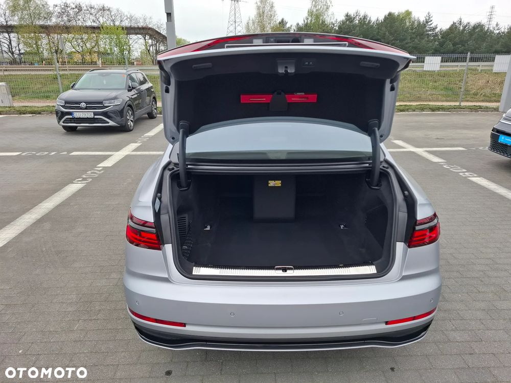 Audi A8 L 60 TFSI quattro tiptronic - 27