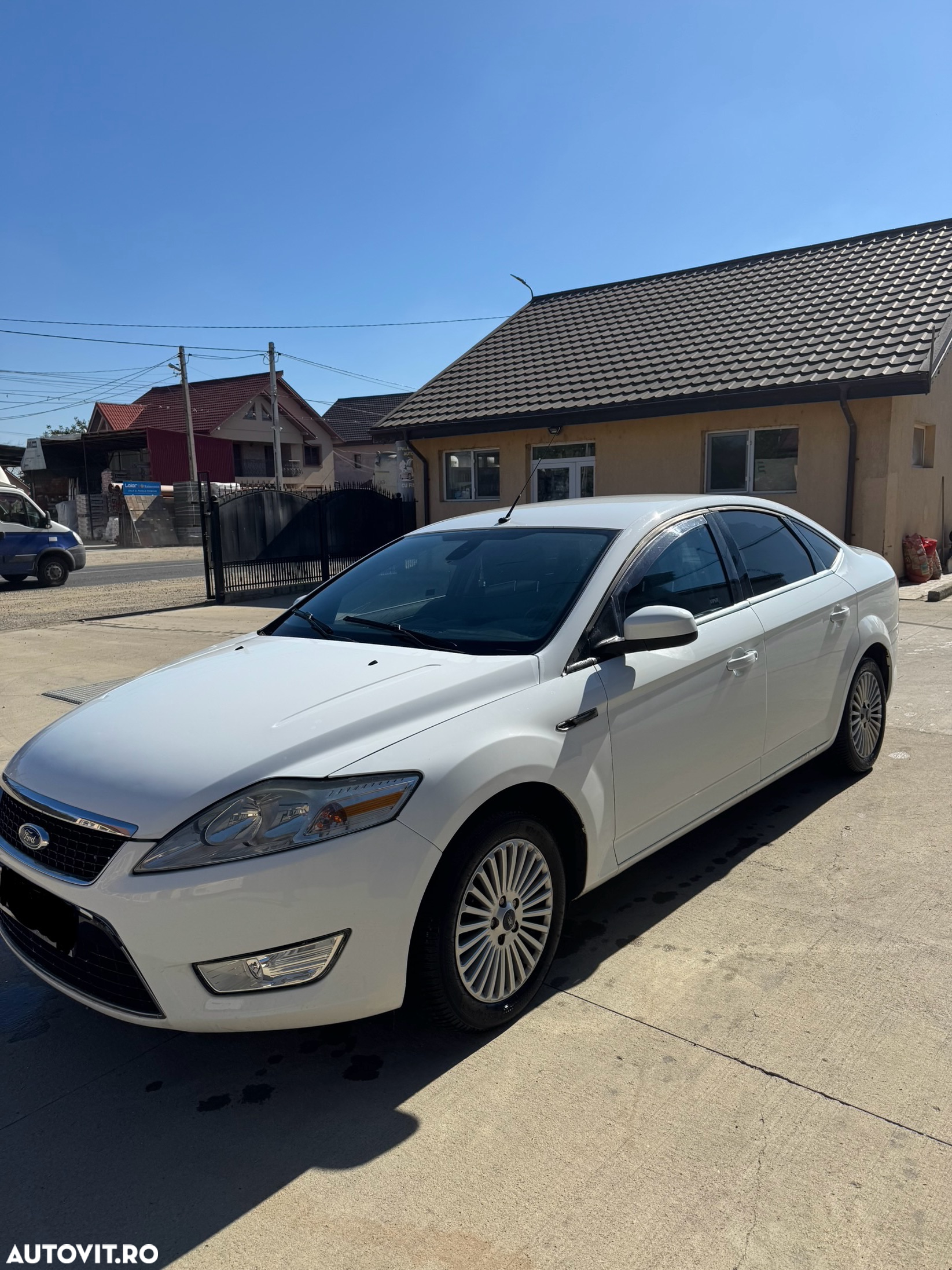 Ford Mondeo - 4
