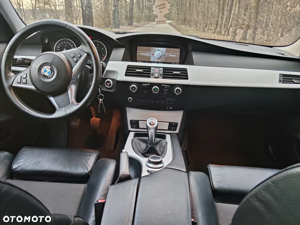BMW Seria 5 530d Edition Lifestyle - 17