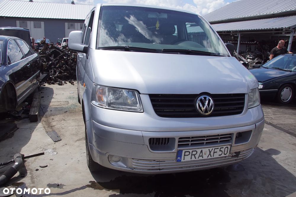 Auto na części 692324777 transporter T5 caravelle 1.9 TDI AXB skrzynia FJL lakier la7w ćwiartka drzwi zderzak maska lampa silnik skrzynia wtryskiwacz felga amortyzator fotele skup aut złomowanie kasacja szrot złomowisko skup aut - 12