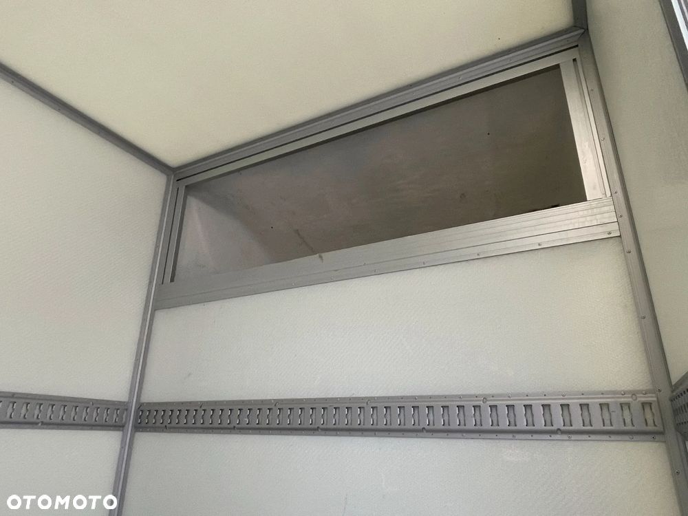 Renault Master Izoterma Winda - 16