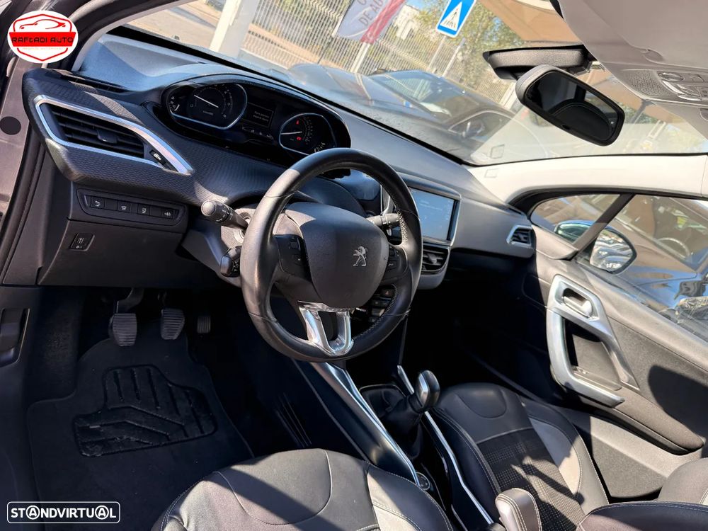 Peugeot 2008 1.6 e-HDi Allure - 10