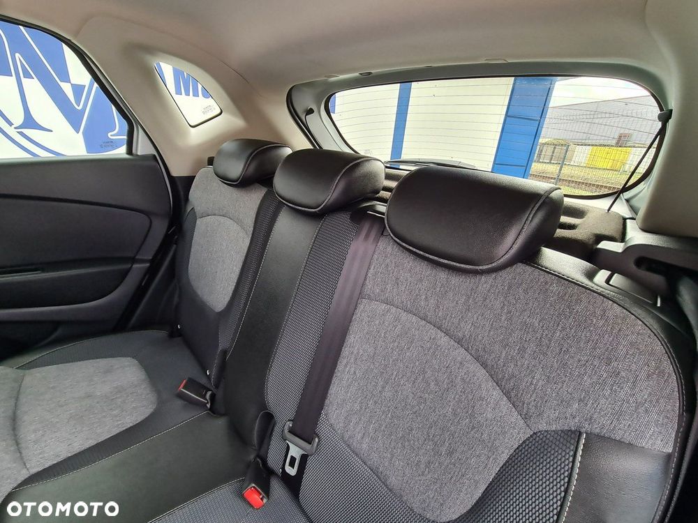 Renault Captur 1.5 dCi Intens EDC - 23