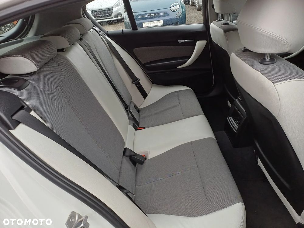 BMW Seria 1 116d EfficientDynamics Edition Sport Line - 13