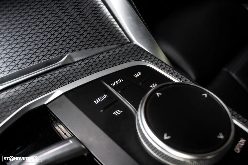 BMW 420 i Pack M Auto - 25