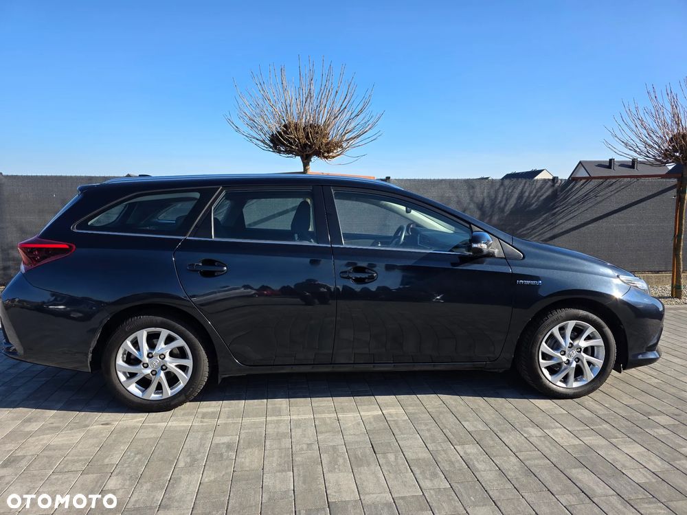 Toyota Auris 1.8 VVT-i Automatik Edition-S - 3
