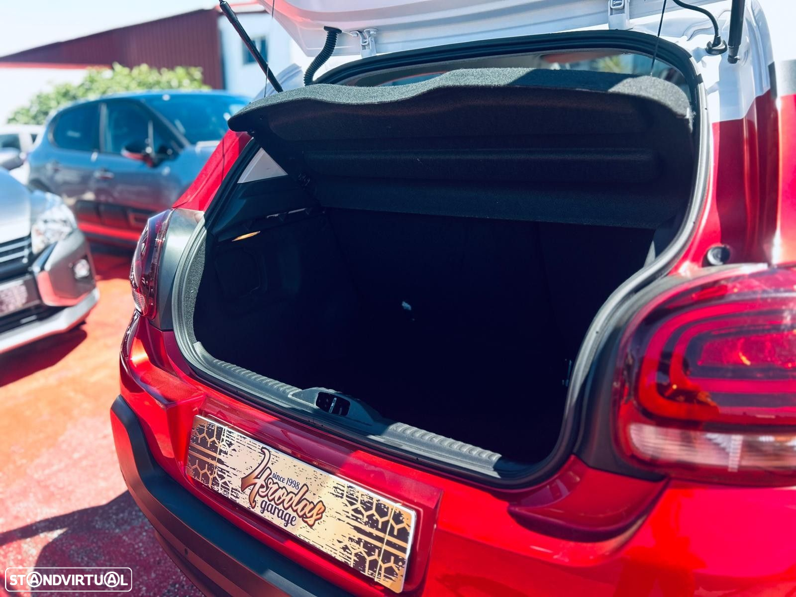Citroën C3 1.2 PureTech Shine - 29