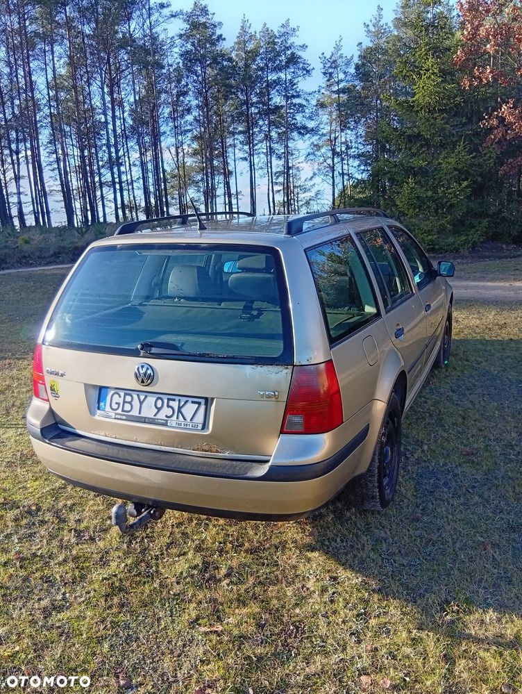 Volkswagen Golf 1.9 TDI Highline - 3