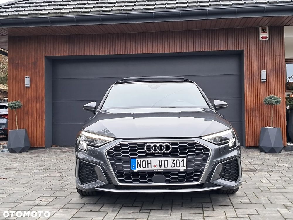 Audi A3 Sportback 35 TFSI S tronic S line - 4