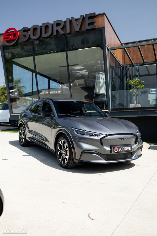 Ford Mustang Mach-E 75.7 kWh Premium AWD - 20