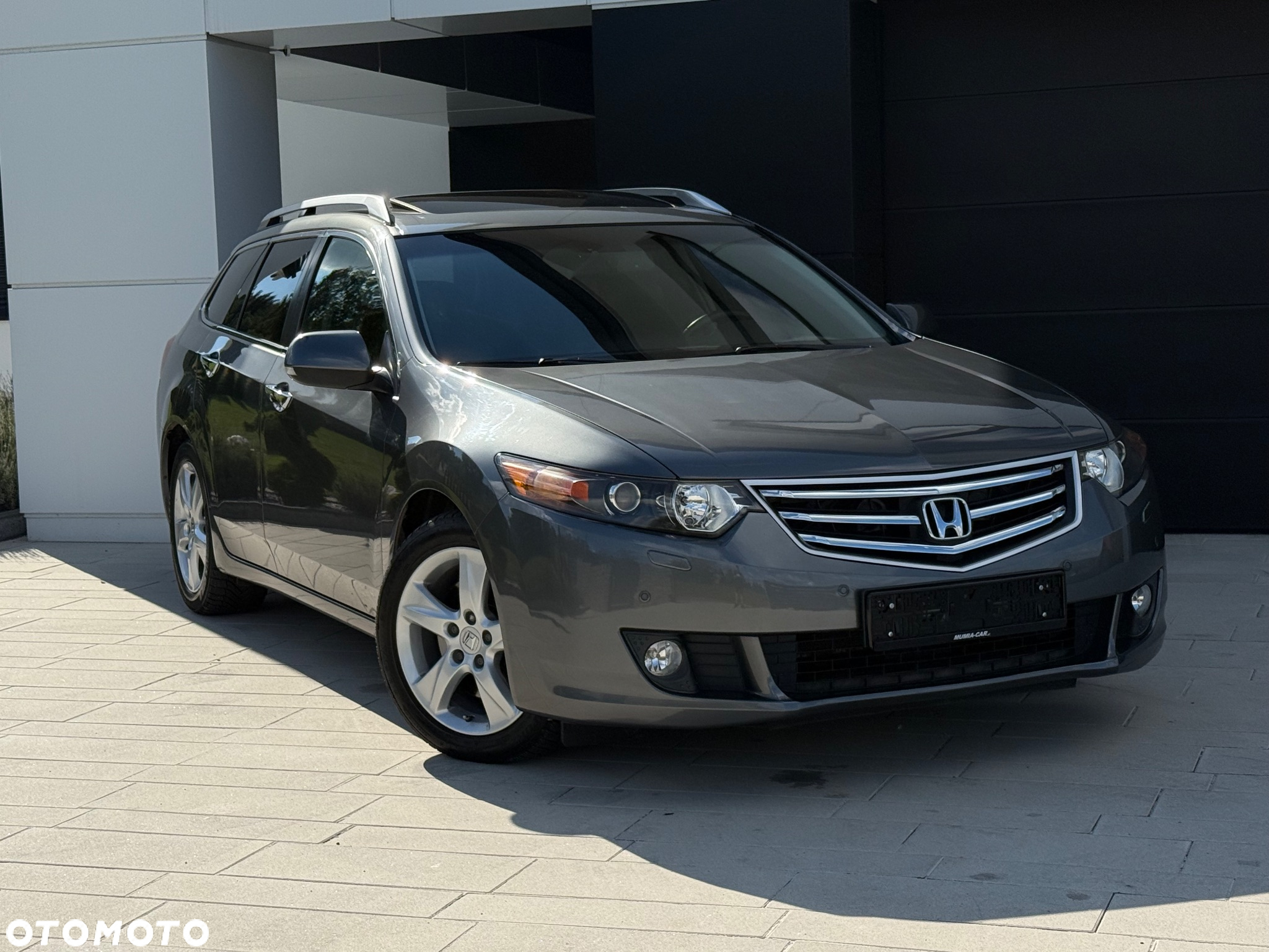 Honda Accord Tourer 2.4 Automatik Executive - 3