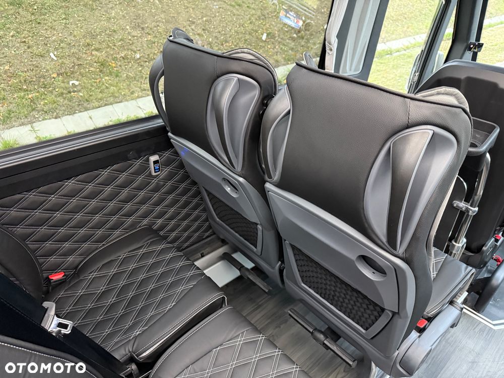 Mercedes-Benz Sprinter 519 - 29