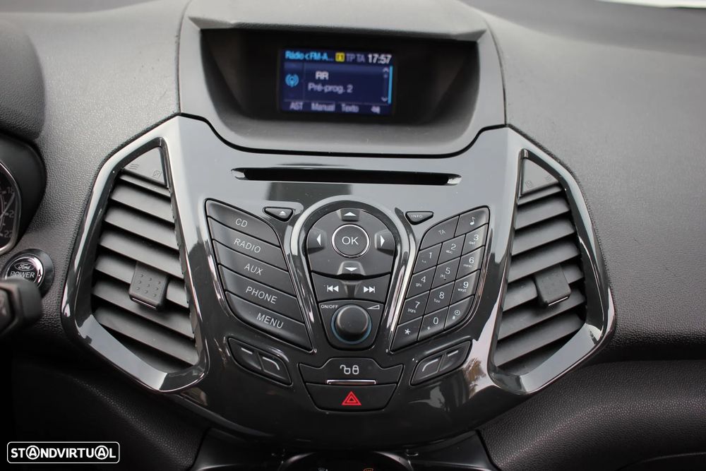Ford EcoSport 1.0 EcoBoost Titanium - 16