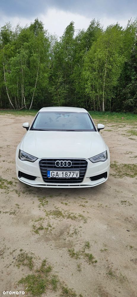 Audi A3 Limousine 1.4 TFSI CoD ultra Attraction S tronic - 4