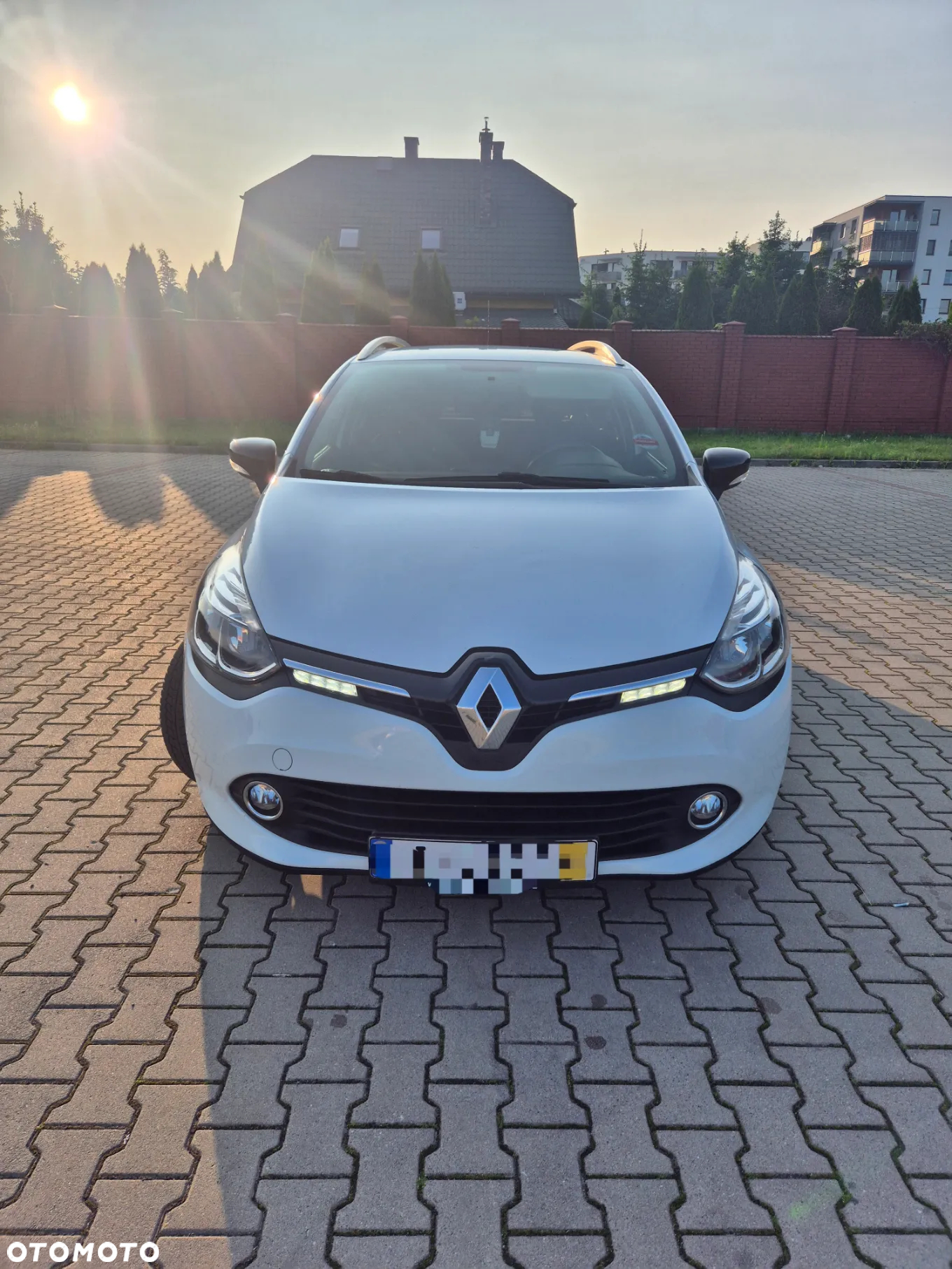 Renault Clio 0.9 TCe Limited - 23