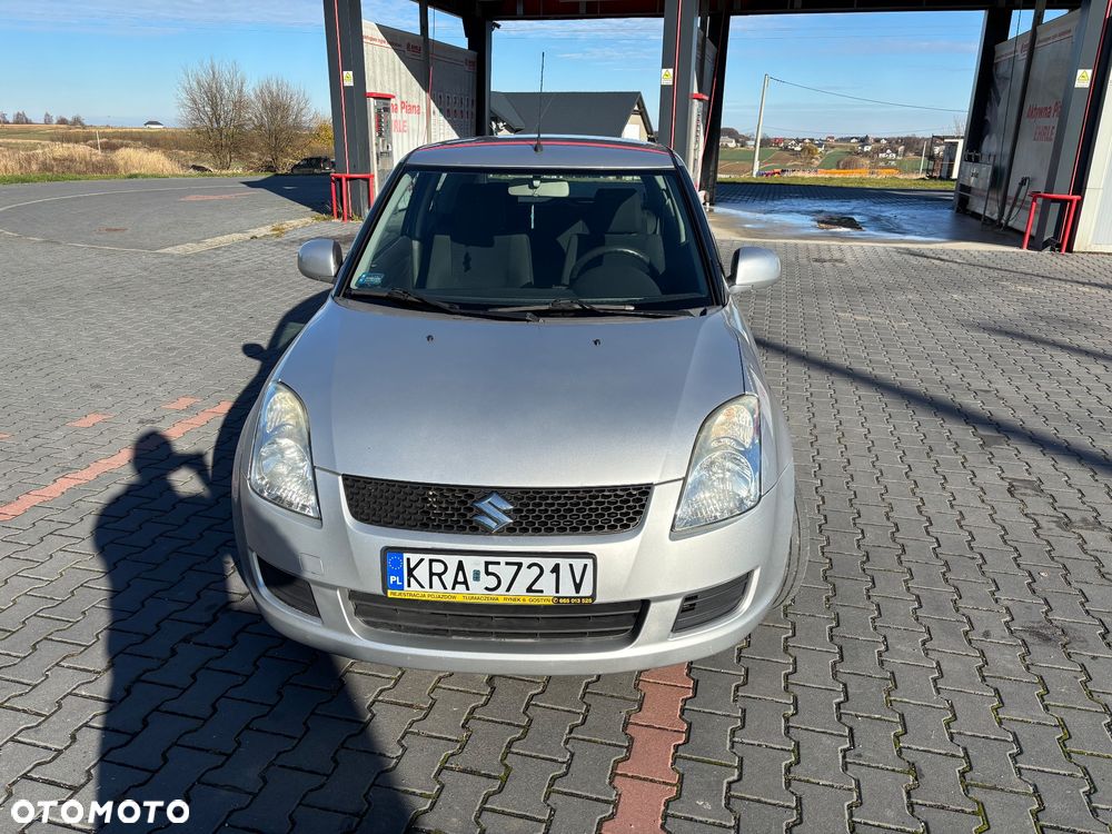 Suzuki Swift 1.3 Club - 2