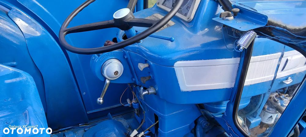 Ford Super Dexta 3000 - 13