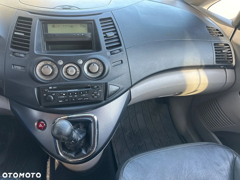 Mitsubishi Grandis 2.0 DID Instyle - 17