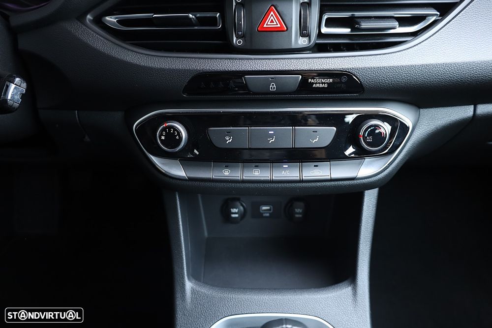 Hyundai i30 1.6 CRDI STyle - 23