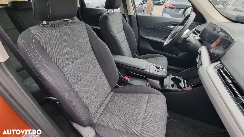 BMW iX1 xDrive30 - 10