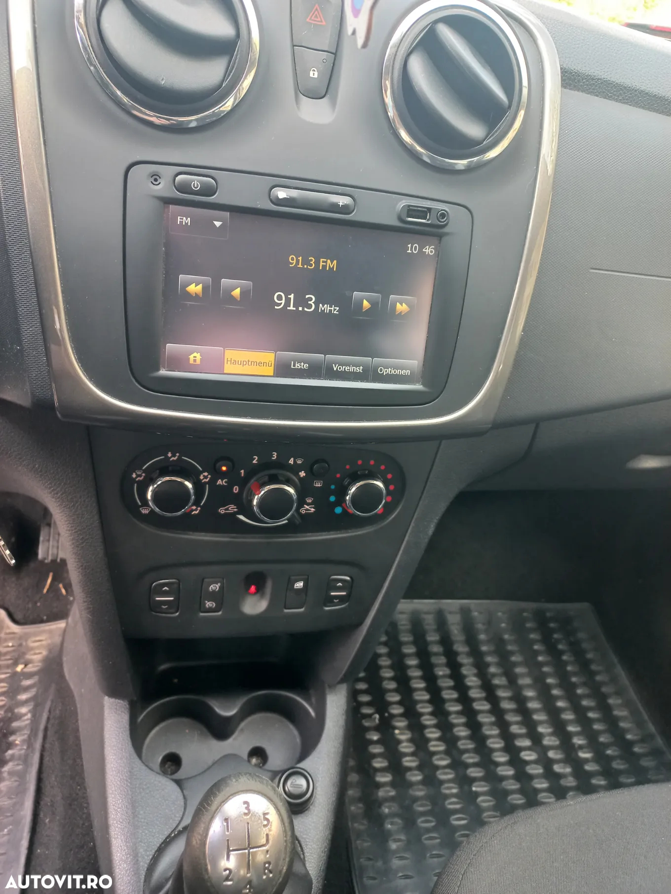Dacia Sandero 0.9 TCe Laureate - 12