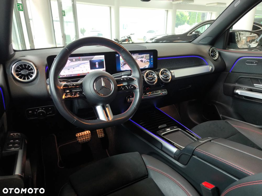 Mercedes-Benz GLB 200 AMG Line 7G-DCT - 11