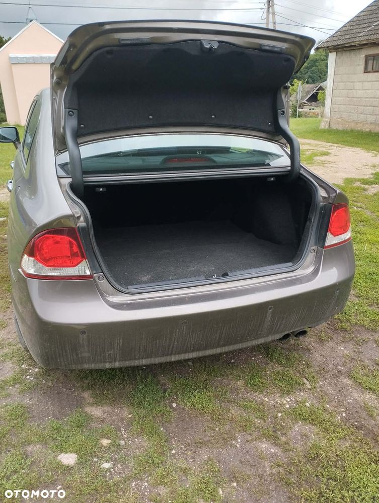 Honda Civic 1.8 Comfort - 13