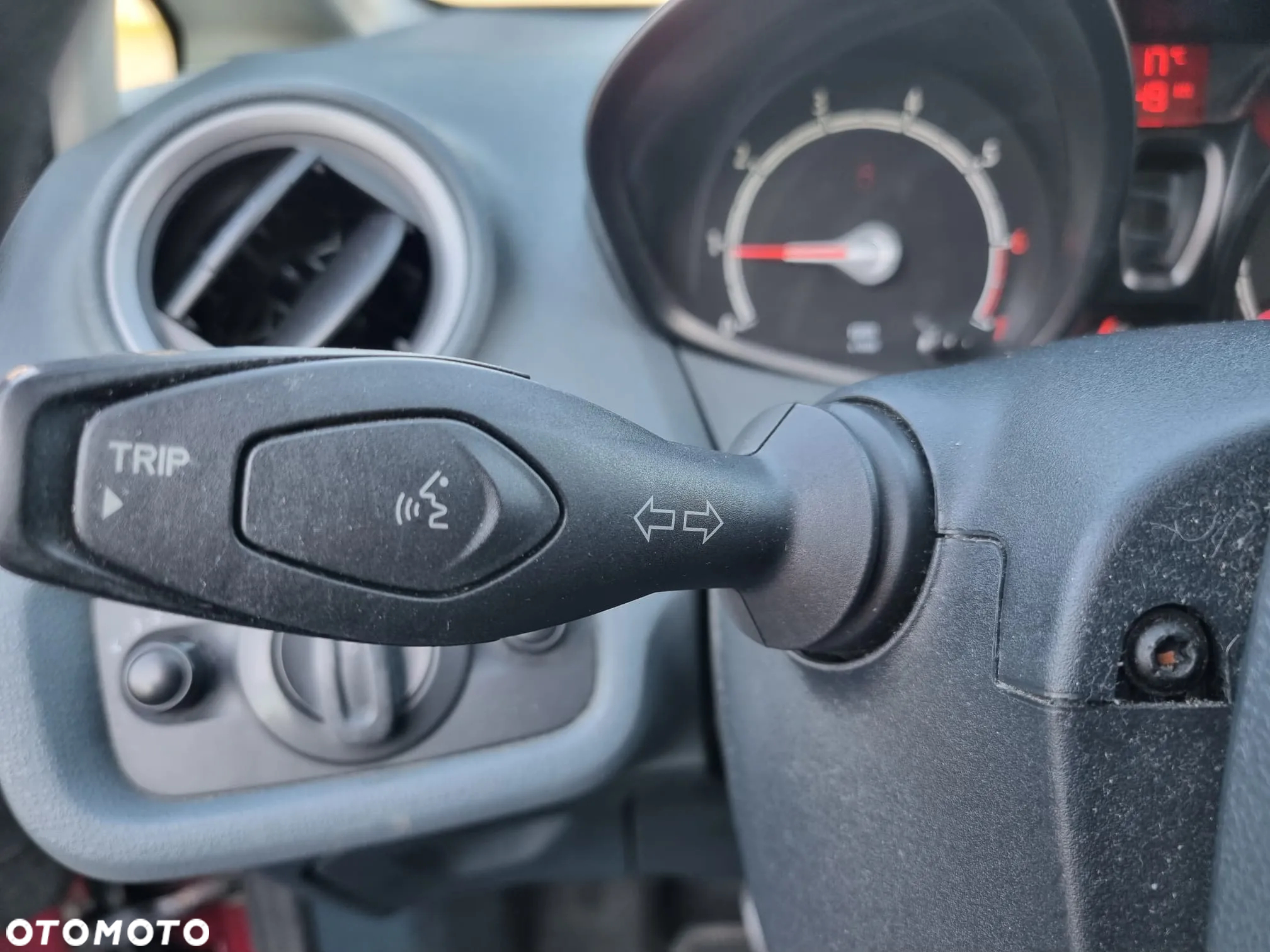 Ford Fiesta 1.25 Platinium X - 24