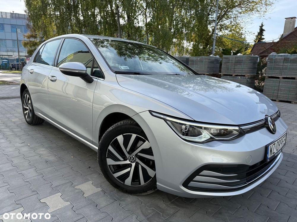 Volkswagen Golf VIII 1.4 TSI Plug-In Hybrid Style DSG - 4