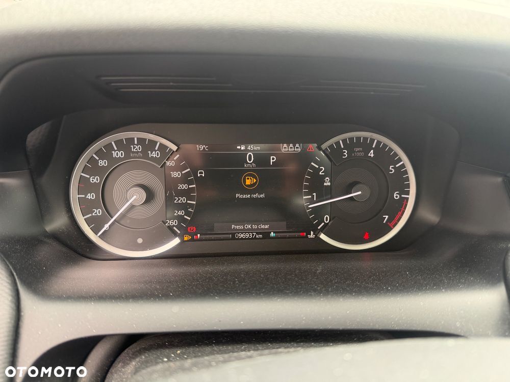 Land Rover Discovery Sport - 7